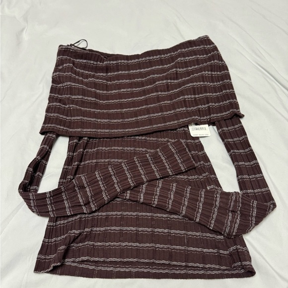 Free People Snowbunny Off The Shoulder Top - Picture 5 of 13